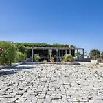 Villa Aguglie Con Piscina