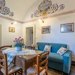 Villa Aguglie Con Piscina
